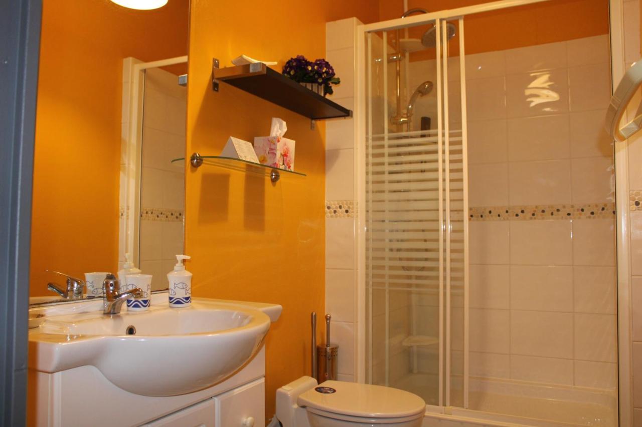 Bed and Breakfast Le Chat Botte - Vankantiehuis In Languedoc-Roussillion Routier Екстер'єр фото