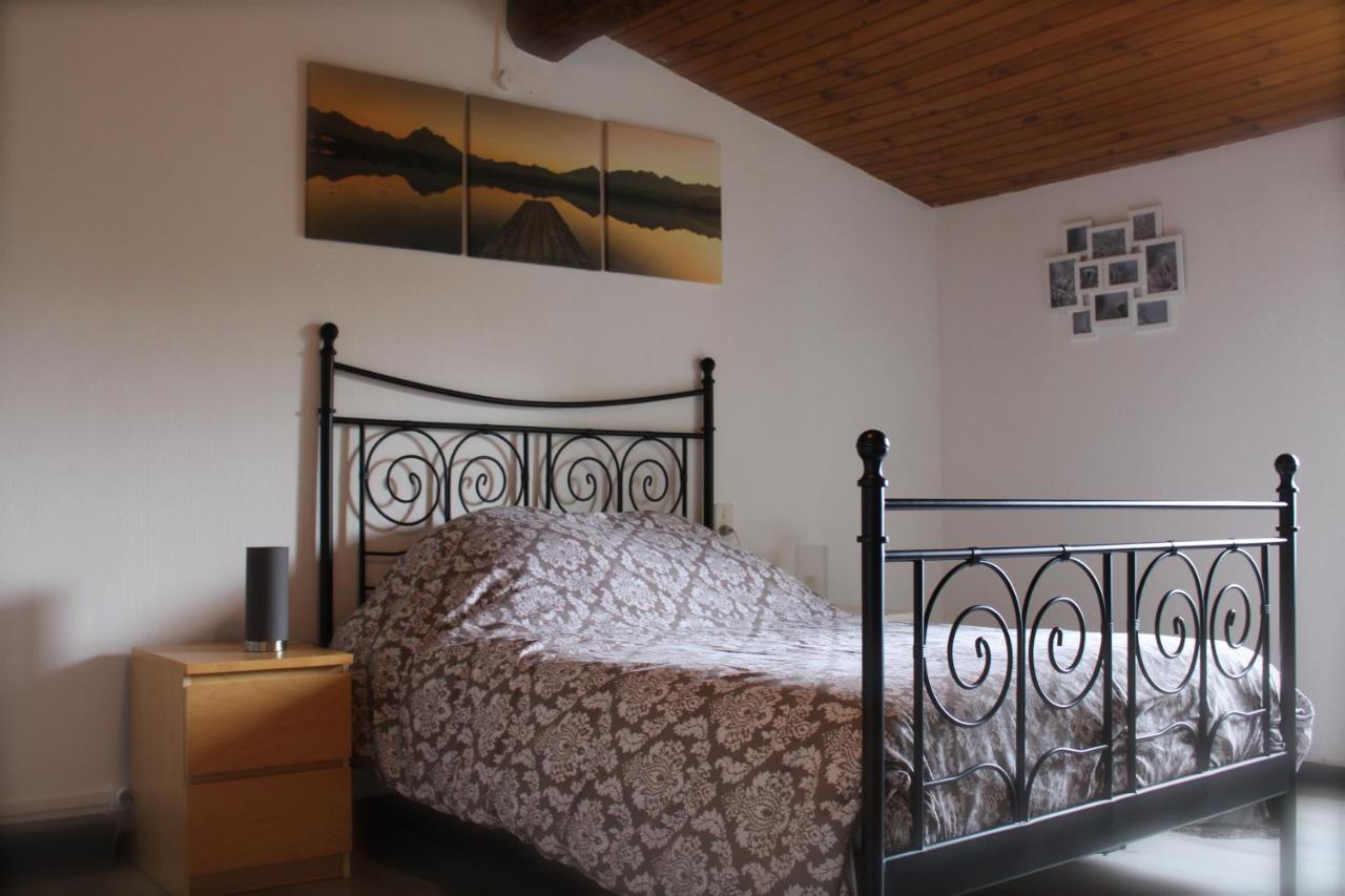 Bed and Breakfast Le Chat Botte - Vankantiehuis In Languedoc-Roussillion Routier Екстер'єр фото